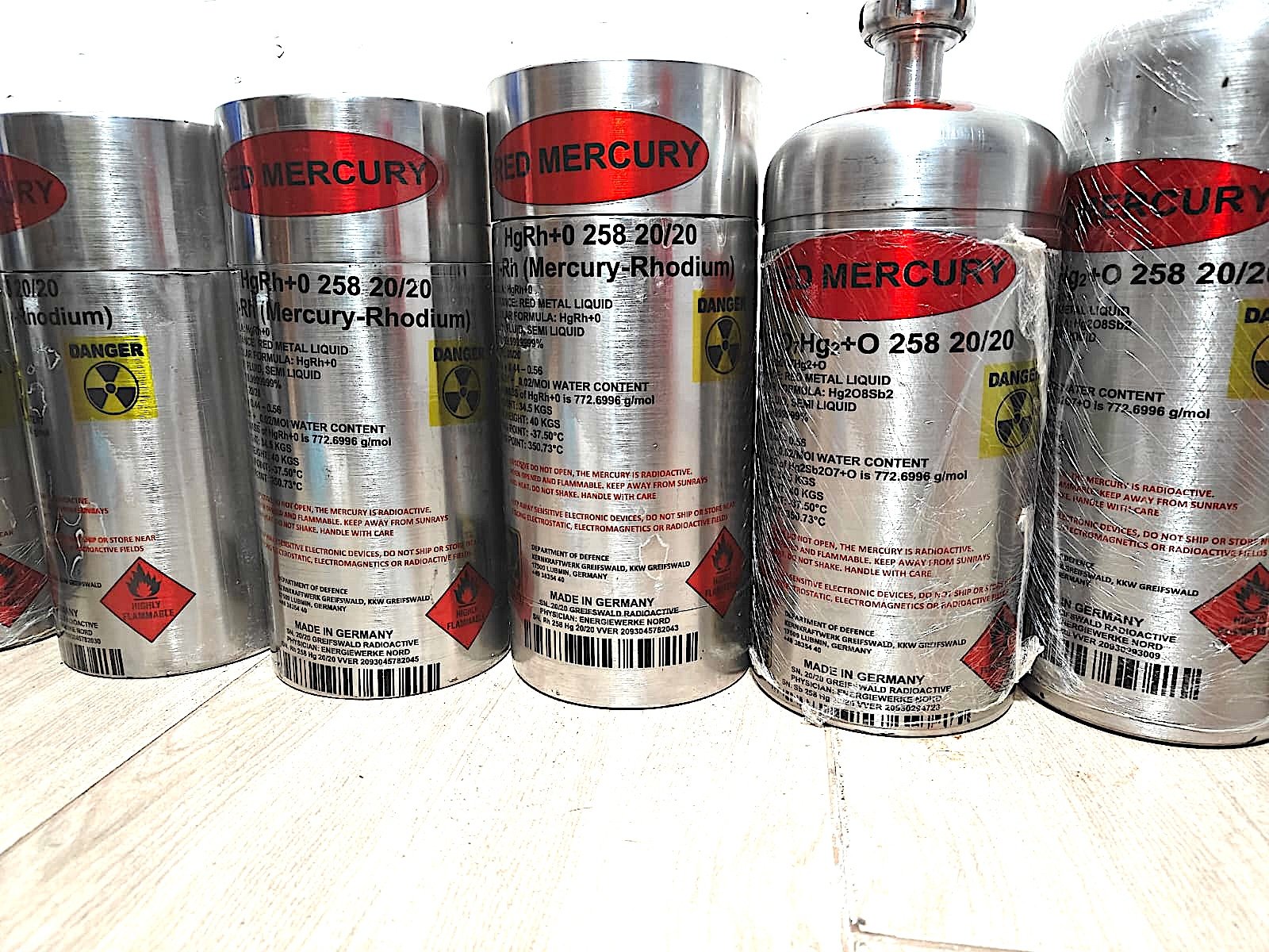Pure Red Liquid Mercury for Mining and Extraction
